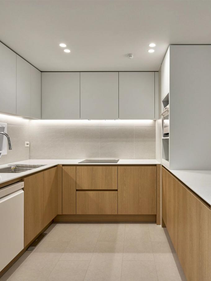 Factory Direct Custom Design Furniture European Kitchen Cabinet Set 4