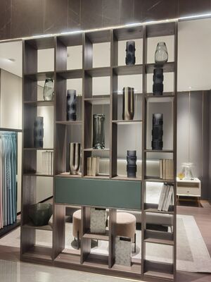 MDF Glossy Glass Retail Display Cabinet Showcase Furniture Set