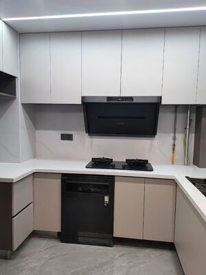 Heat-Resistant Kitchen Cabinet Doors With Waterproof Finish for Home