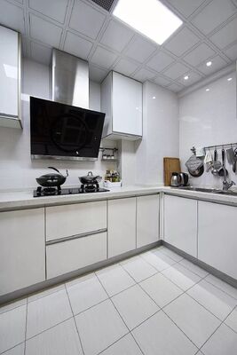 L Shape Plywood Kitchen Cabinets with Quartz Countertop
